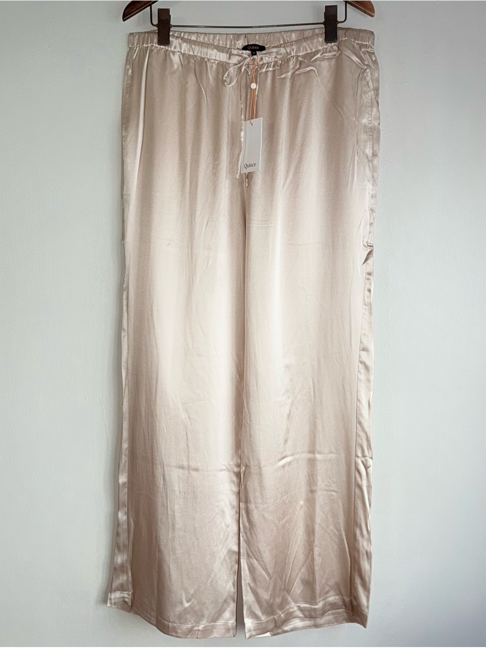 QUINCE 100% WASHABLE SILK DRAWSTRING WIDE LEG PANTS IN CHAMPAGNE - Picture 3 of 12